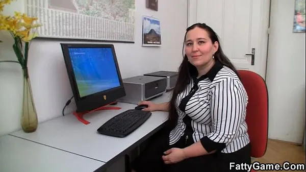 Bästa Chubby office girl gets pounded power Clips