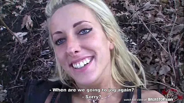 Najlepsze klipy zasilające Bitch STOP - Joana White get fucked in the park