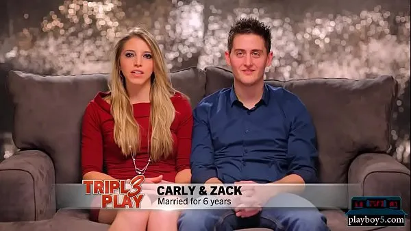 Τα καλύτερα κλιπ τροφοδοσίας Married couple looking for a threesome for the first time
