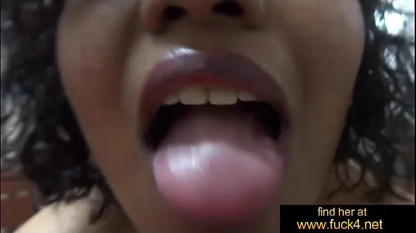 Najlepsze klipy zasilające Mature indian wife strip on cam