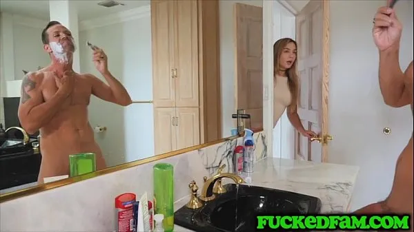 Klip daya Super hot teen Blair Williams fuck stepdad cock in bathroom terbaik