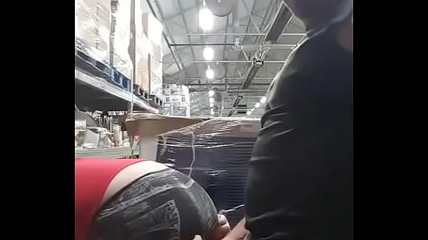 Bedste Quickie with a co-worker in the warehouse powerclips