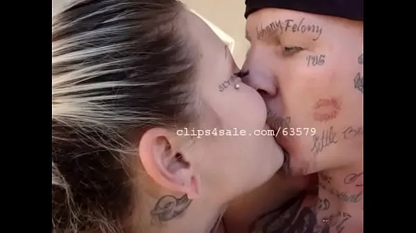 Nejlepší SV Kissing Video 3 napájecí klipy