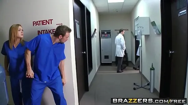 Najboljše Brazzers - Doctor Adventures - Naughty Nurses scene starring Krissy Lynn and Erik Everhard močne sponke