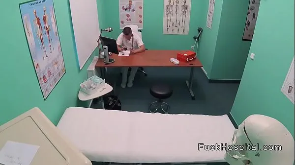بہترین Doctor filming sex with blonde patient پاور کلپس