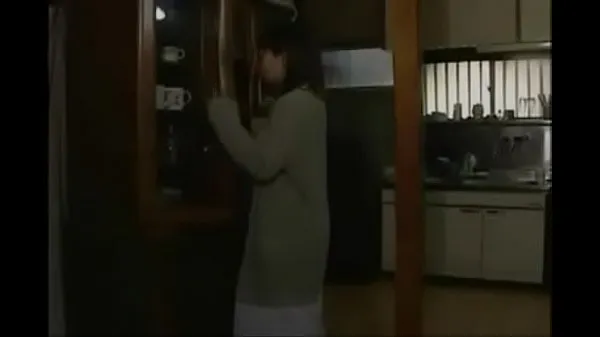 最好的Japanese hungry wife catches her husband功率剪辑器