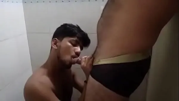 Najlepsze klipy zasilające indian desi tamil gay suck