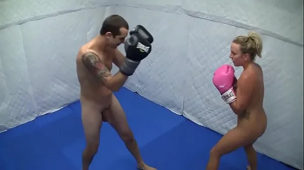 أفضل مقاطع الطاقة Dre Hazel defeats guy in competitive nude boxing match