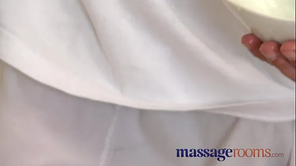 Nejlepší Massage Rooms Mature woman with hairy pussy given orgasm napájecí klipy