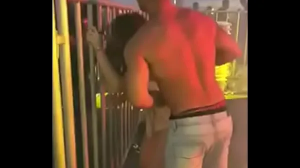 Bedste giving pussy at carnival powerclips