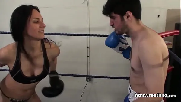 Bedste Femdom Boxing Beatdown of a Wimp powerclips
