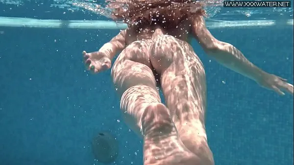 Klip kuasa Nicole Pearl water fun naked terbaik