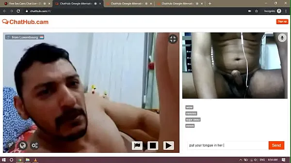 Τα καλύτερα κλιπ τροφοδοσίας Man eats pussy on webcam