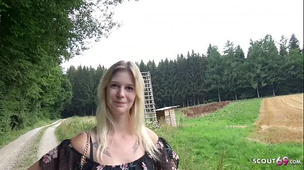 أفضل مقاطع الطاقة GERMAN SCOUT - 18yr Lara from Hamburg Talk to Fuck at Public Casting