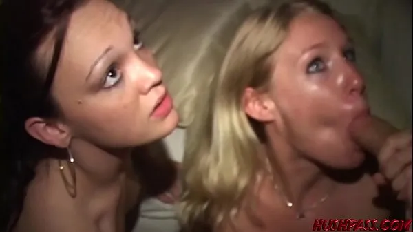 Beste Lusty babes fucked hard at a party before facial cumshot strømklipp
