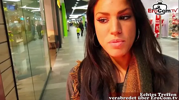 최고의 German amateur latina teen public pick up in shoppingcenter and POV fuck with huge cum loads 파워 클립