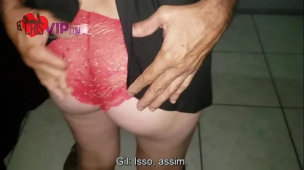 Nejlepší Slutwife with two guys humiliating her cuckold husband, he jacked off for the guys - Cristina Almeida - SEXSHOP - Part 1/2 napájecí klipy