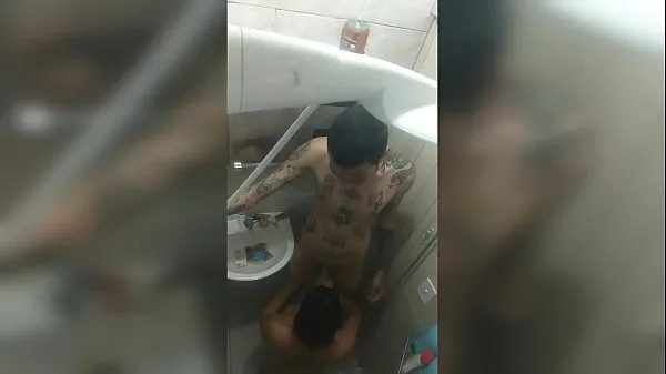 Best I filmed the new girl in the bath, with her mouth on the tattooed's cock... She Baez and Dluquinhaa power Clips
