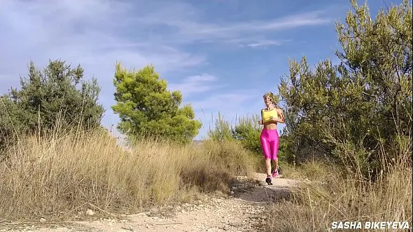 Best Risky OUTDOOR masturbation and squirt. Perfect ass in pink spandex leggings. Sports girl Sasha Bikeyeva power Clips