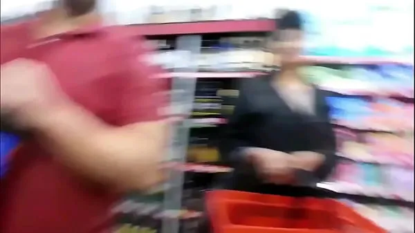 Nejlepší PERLA LOPEZ WIFE NINFOMANA, GOES TO THE SUPERMARKET while the two husbands work AND BRINGS ANY TWO GUYS IN THEIR DESPERATION For fucking, LOOKING FOR SEX ANYTHING chapter 45 napájecí klipy
