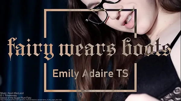 Najboljše TS in dessous teasing you - Emily Adaire - lingerie trans močne sponke