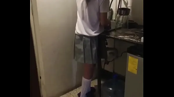 最好的Latina Student Girl Takes Dick at Home! I Fucked my Cute StepSister While She’s Washing the dishes and we are alone at Home功率剪辑器