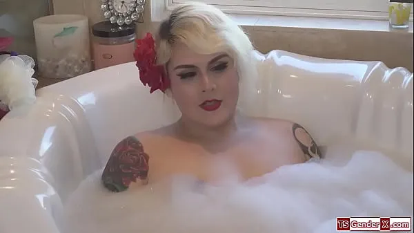 Nejlepší Trans stepmom Isabella Sorrenti anal fucks stepson napájecí klipy