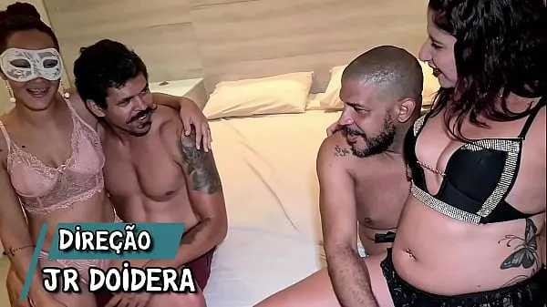 Nejlepší Latina girls on amateur interracial orgy with girl licking pussy and lot of fuck in front of cuckold husband napájecí klipy