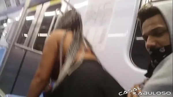 最好的Taking a quickie inside the subway - Caah Kabulosa - Vinny Kabuloso功率剪辑器