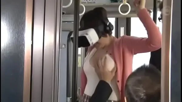 Clip sức mạnh Cute Asian Gets Fucked On The Bus Wearing VR Glasses 1 (har-064 tốt nhất