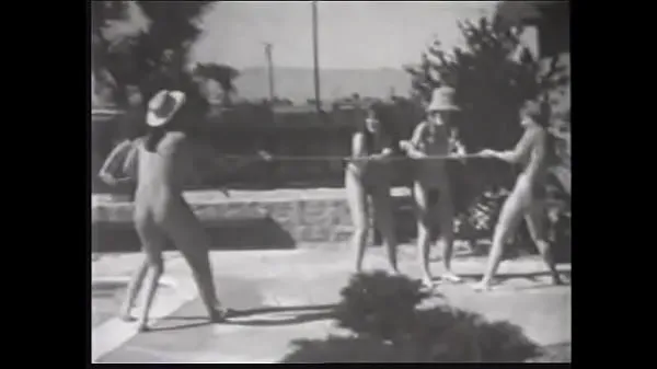 بہترین Playful busty girls are not aganst to romp for a while naked near the pool one hot day پاور کلپس