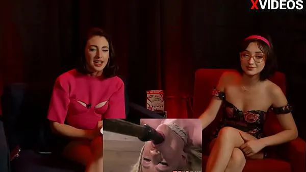 Melhores clipes de energia Three Hotties React to BDSM Porn
