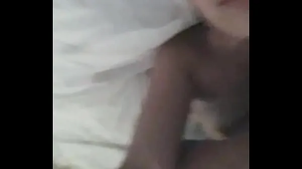 En iyi Hot latina teen Dani Sanchez takes a selfie video while cuckold fucking another guy - sends it to her husband. Real cuckold, not staged güç Klipleri