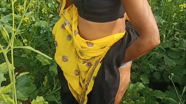 최고의 Mamta went to the mustard field, her husband got a chance to fuck her, clear Hindi voice outdoor 파워 클립