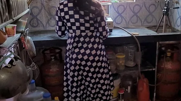 A legjobb Brother-in-law took the native sister-in-law to the kitchen and fucked her tápklipek