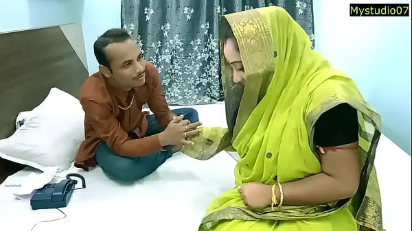 Beste Indian hot wife need money for husband treatment! Hindi Amateur sex strømklipp