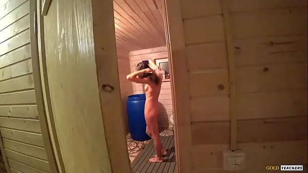 최고의 Met my beautiful skinny stepsister in the russian sauna and could not resist, spank her, give cock to suck and fuck on table 파워 클립