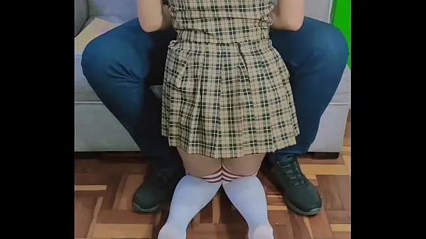 Clip sức mạnh My stepdaughter has bad grades at lately, I take the opportunity to scold her when her is not there and give the slutty young tiny girl a good fuck tốt nhất