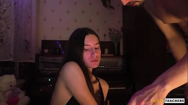 Nejlepší Young cutie was caught with chating with her lover and punish her with fucking and humilating mouth and cum on face and in mouth napájecí klipy