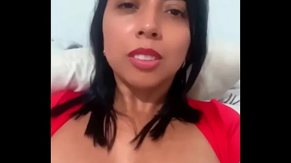 Klip kuasa My stepsister masturbates every day until her pussy is full of cum, she is a bitch with a very big ass terbaik