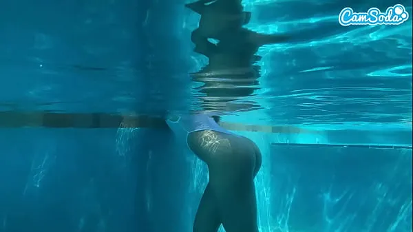 Nejlepší Underwater Sex Amateur Teen Crushed By BBC Big Black Dick napájecí klipy