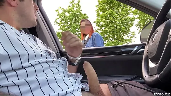 Najlepsze klipy zasilające I jerk off in the car in front of strangers