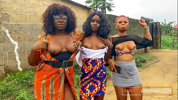 أفضل مقاطع الطاقة Horny African Babes Show Tits For Real Lesbian Threesome After Jungle Rave
