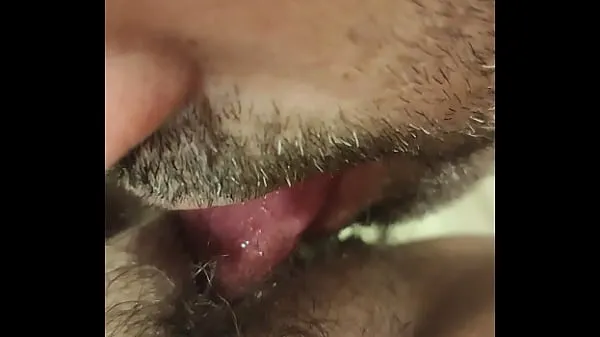 Melhores clipes de energia Sudden desire to lick her pussy