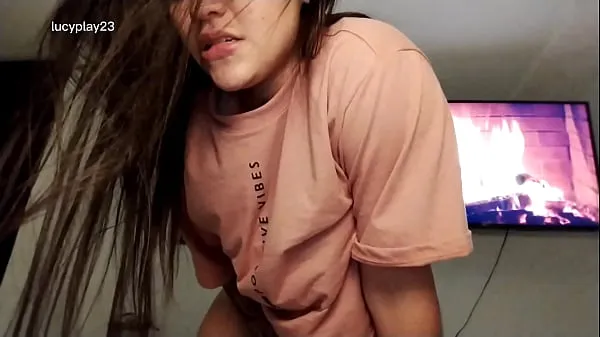 Klip daya Horny Colombian model masturbating in her room terbaik