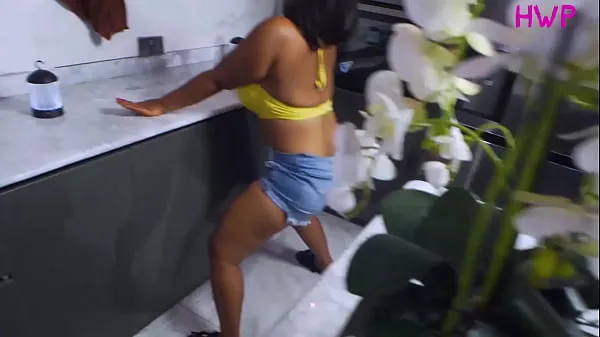 Klip kuasa Hot big boobs student is still horny in the kitchen after fucking her stepbrother in the bedroom before going to prepare him a nice meal terbaik