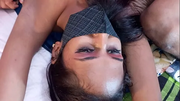 Nejlepší Desi natural first night hot sex two Couples Bengali hot web series sex xxx porn video ... Hanif and Popy khatun and Mst sumona and Manik Mia napájecí klipy