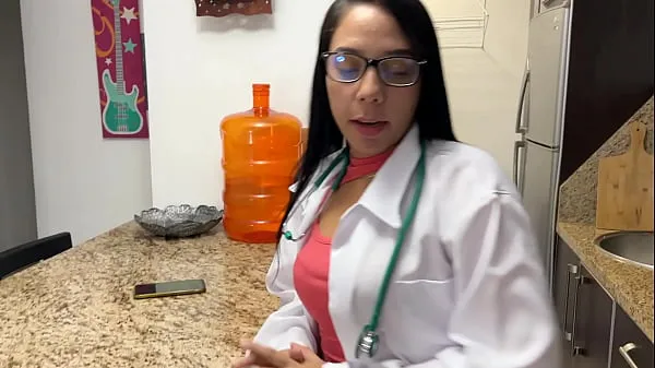 En iyi My Beautiful Doctor Stepmom Got the Wrong Pill and Now She Has to Help with her Stepson's Erection güç Klipleri