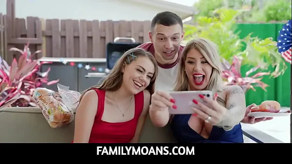 Bästa FamilyMoans - When stepbrother Johnny arrives at the party, he starts grilling some hotdogs, and sneakily gives some to Selena who starts sucking on his wiener as a way to say thank you power Clips