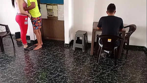 Clip sức mạnh Believe me, he's just a friend: my husband's cuckold eats breakfast while my best friend fucks me almost in front of him, as he always ignores me, I let anyone stick his dick in me tốt nhất
